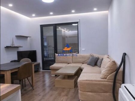 IN VENDITA APPARTAMENTO 2+1+2 BALCONE "KINOSTUDIO, VIA AGIM PRODANI" 200.000 EURO
