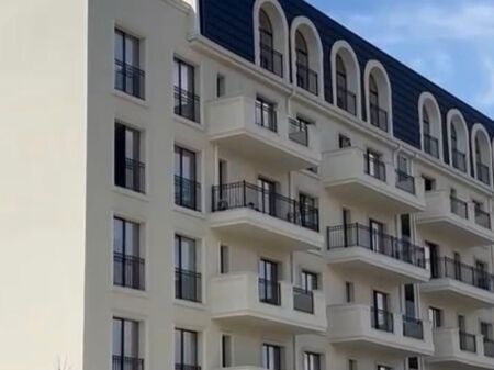 APARTAMENT 2+1 NË SHITJE NË BATHORE