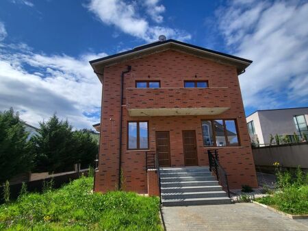 🏡 Villa for Rent – TEG