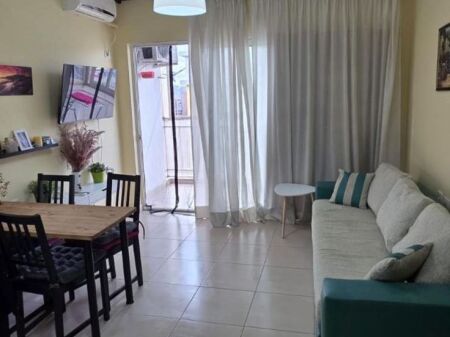 Jepet Apartament me qera