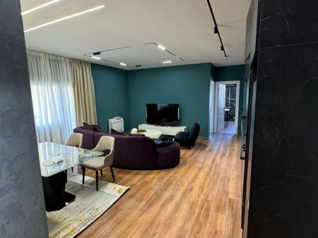 Apartament 1+1, Farkë (Lakeland)!