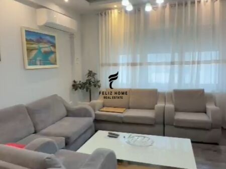 VENDESI APPARTAMENTO 2+1+2 GIARDINO ZOOLOGICO 208.000 EURO FH-67431