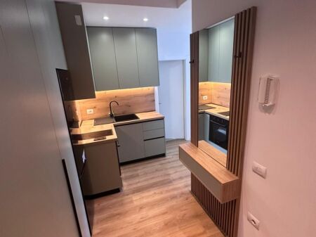 Garsoniere me qera tek Golden Park