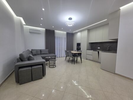 Affitto appartamento 2+1+2 nuova anello 620€