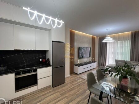 Qira, Apartament, 1+1+BLK, Rruga e Kosovareve , 90,000 LEK/Muaj