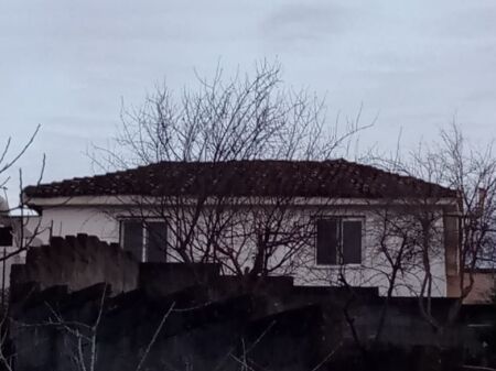 SHITET  NDERTESE +TOKE, PLEPA , DURRES.( Pjeserisht pamje deti)
