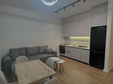 Shitet,Apartament 1+1, Kompleksi Colombo,Oxhaku