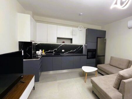 JEPET ME QIRA APARTAMENT 2+1+POST PARKIMI TEK RRUGA DURRESIT !