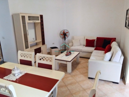 SHITET APARTAMENT 2+1+2 – Lungomare, Vlore