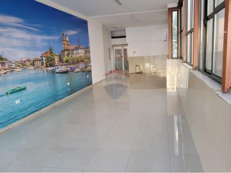 Dyqan - Për Qira - Rruga Frang Bardhi, Tiranë