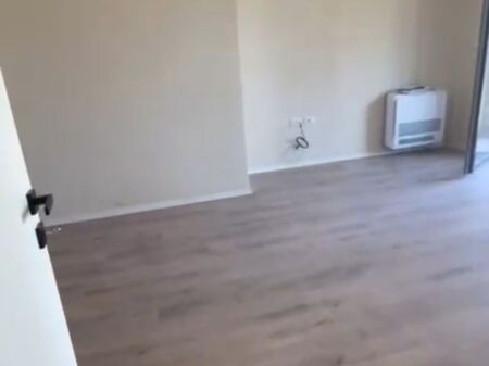 Jepet 1+1 me qira,Ish Fusha e Aviavionit