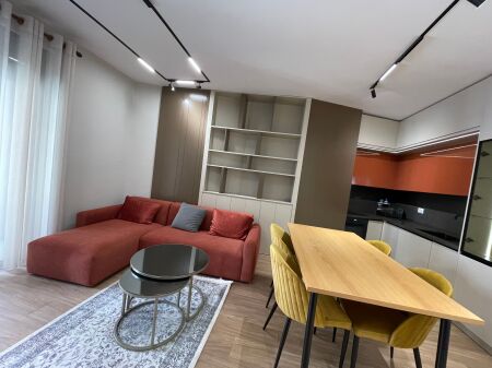 Qera apartament 1+1 tek kopshti zoo 750€