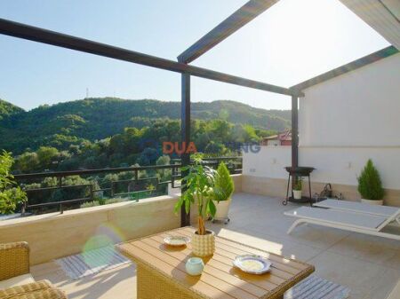 SHITET DUPLEKS LUKSOZ TEK KOPSHTI BOTANIK  !!