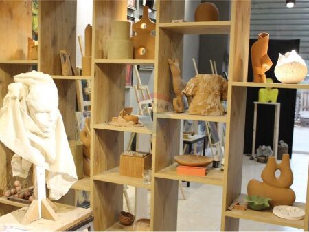 Dyqan - Për Shitje - Rruga Besim Alla, Tiranë