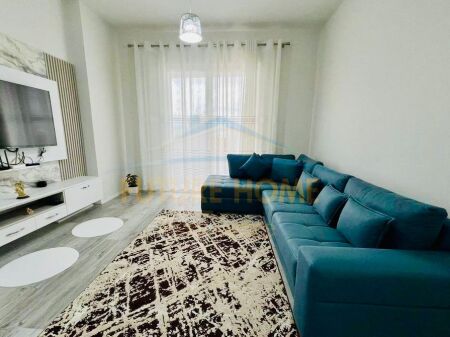 Qera, Apartament 2+1, Kompleksi Golden Park, Tiranë