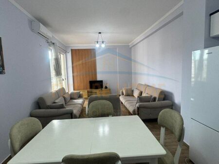 Qera apartament 2+1 , Unaza e re pran rotondos astir