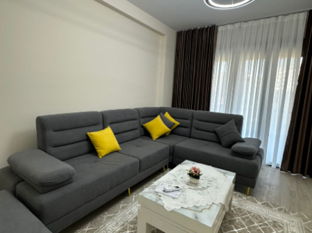 🏡 JEPET ME QIRA APARTAMENT 2+1 + VERANDË | Liqeni i Thatë