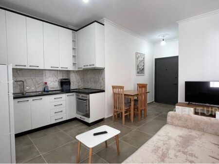 Appartamento 2+1 in affitto in Via 5 Maji! 480 € /Mese