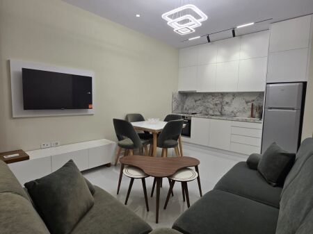 1+1 for rent 📍Univers City