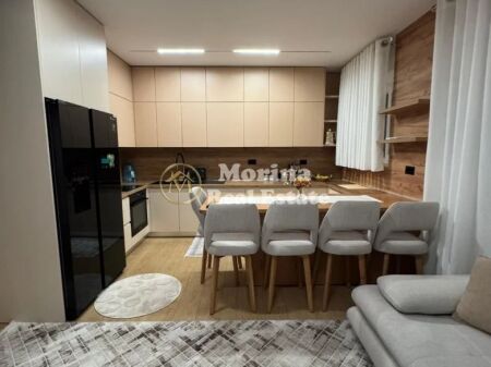Qera | Apartament 2 + 1 | Rruga e Dibres | 700 €/muaj