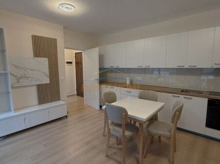 Qera, Apartament 1+1+Post parkimi, Rruga Dervish Hekali, Shkolla e Kuqe, Tiranë