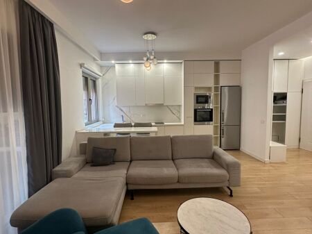 🏡 SUPER APARTAMENT 2+1+2 ME QIRA – KOMPLEKSI DELIJORGJI