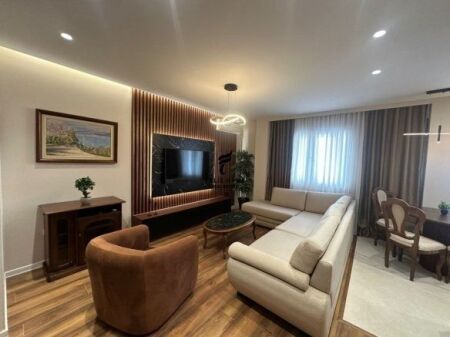 SHITET APARTAMENT 2+1+2 MINE PEZA 25.000.000 LEKE FH-67571