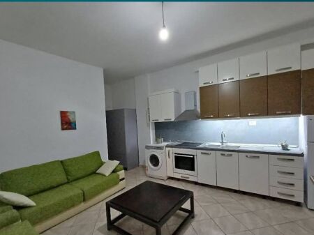 In Affitto 1+1 Arredato - Shkoze /Ali Dem Tirane