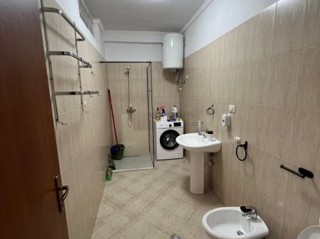 🏠 Appartamento 1+1 in affitto a Fresk, vicino a Spar 2