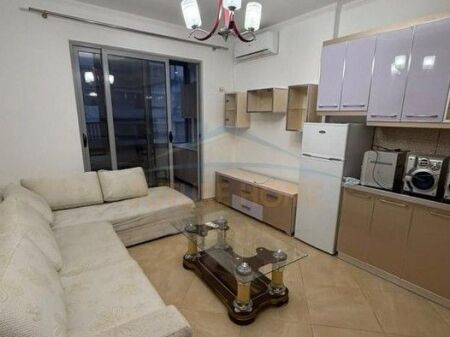 Qera, Apartament 1+1, Unaza e Re