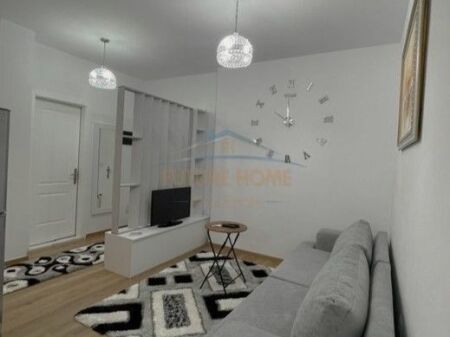 Shitje, Apartament 1+1, prane ish-Venues, Oxhaku, Tirane.