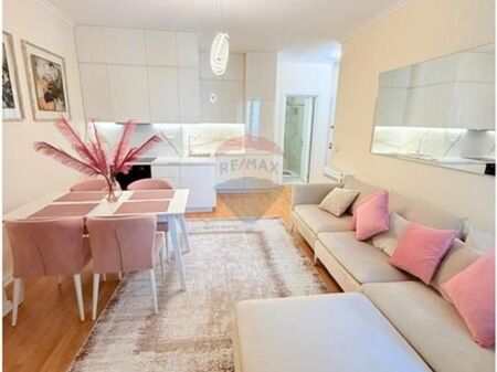 Apartament 2+1 per qira Rruga Marko Bocari .