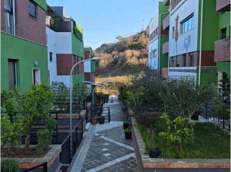 For sale, Duplex, Kodra e Diellit Tirana.