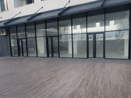 Jepet me qira ambient komercial multifunksional – Rezidenca Relux, Shkozë