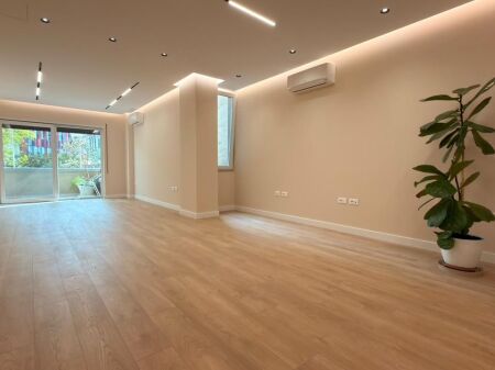 Ambient zyre per qira tek RTSH