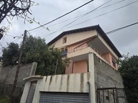 SHITET VILE NE QENDER TE DURRESIT !!!!!!!!!