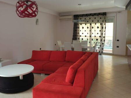 🏢Rruga Jordan Misja,Kompleksi Gener 2 jepet me qera apartament 2+1+2,i mobiluar.700Euro    