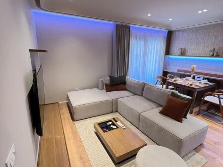 Jepet me qira 1+1+parkim Te Oasis Residence Astir 70.000 leke