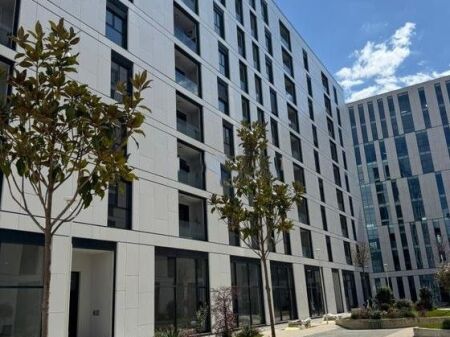 Apartament 2+1+2+Post Parkimi në shitje Akses Tirana