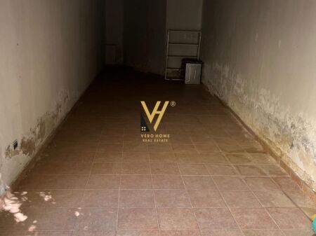 JEPET MAGAZINE 30 M2 ME QERA EHW, KOMUNA E PARISIT 30.000 LEKE