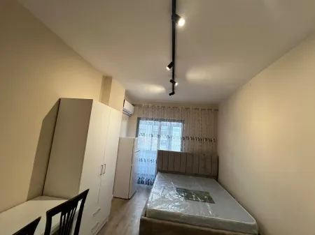 Gasionere me qera Astir, Nela 5.