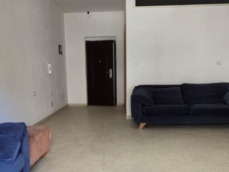 Garsoniere ne shitje--Transballkanike (2 minuta nga deti) 🏡