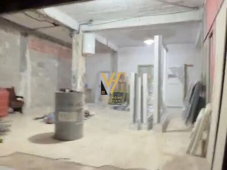 BUSINESS PREMISES 70 M2 FOR RENT IN YZBERIZHT 50,000 LEKE