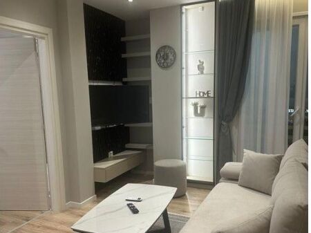 Jepet me qira apartament 1+1 në Laprakë