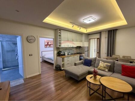 Apartament per qira 2+1+ parkim prane Viles Gold