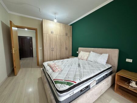 JEPET ME QERA 1+1 JOKLIN PERSI YZBERISHT 400 Euro