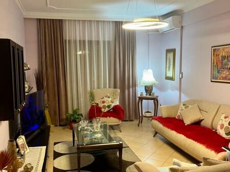 📣 QERA Apartament 2+1 Me 2 Tualete 📍Rruga e "Kavajes", Prane Kishes ✨