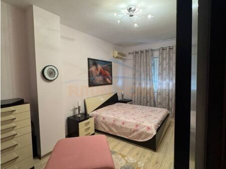 Affitto, Appartamento 2+1+Posto Auto, Via Barrikadave, Tirana