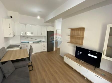 Jepet me qera apartament 1+1 te Ali Demi