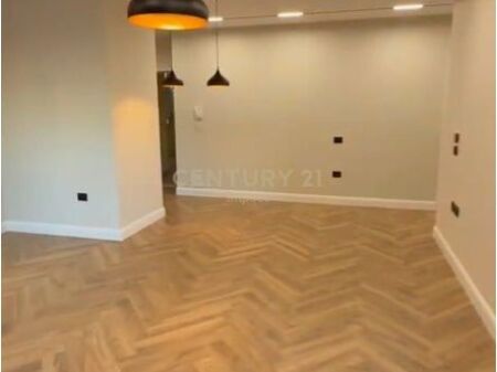 Apartament 2+1+2 per shitje tek Hipoteka